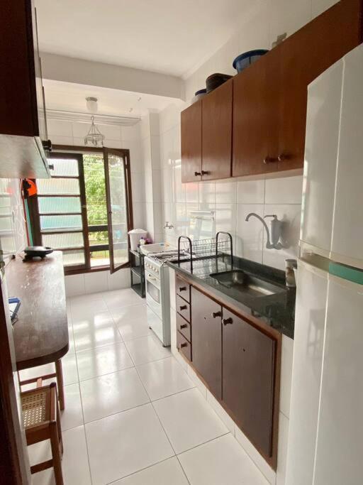 Prainha Beach Lindo Apartamento Proximo A Praia Caraguatatuba Ngoại thất bức ảnh