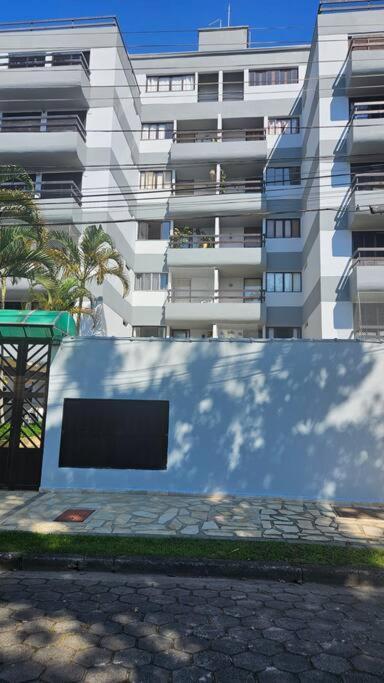 Prainha Beach Lindo Apartamento Proximo A Praia Caraguatatuba Ngoại thất bức ảnh